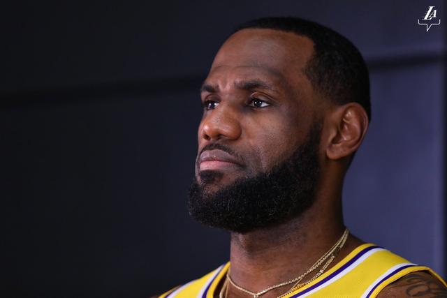 广厦：孙铭徽饱受肩伤困扰 无缘世界杯大名单