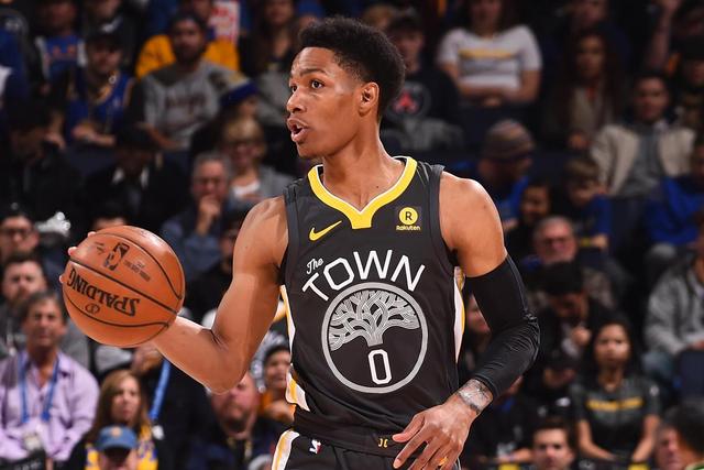 王哲林24+10上海大胜天津 山东力克福建止连败