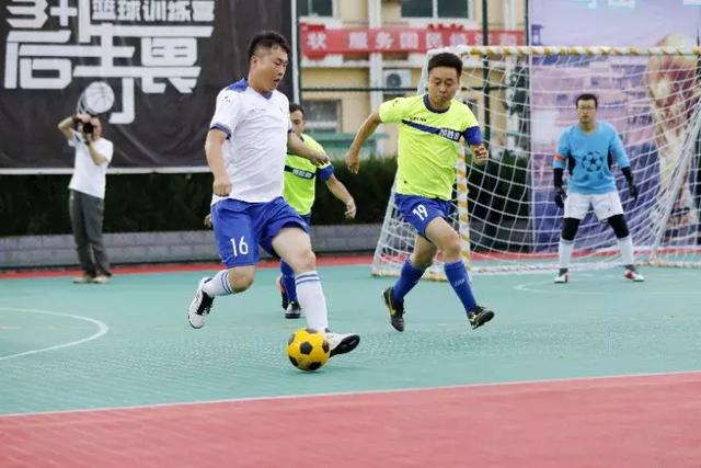 附加赛-国王大胜勇士会师鹈鹕 勇士无缘季后赛